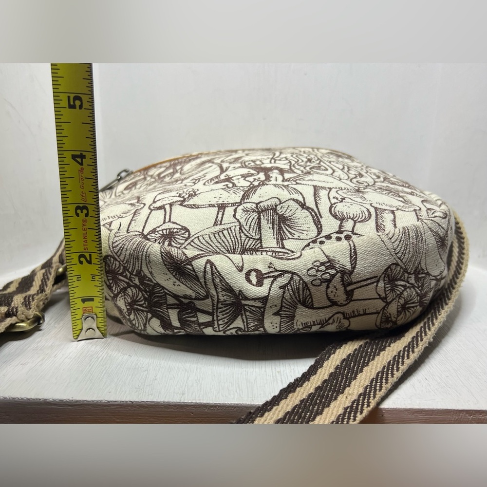 Lakhays Boho Round Crossbody - Mushroom Print Brown - Picture 5 of 7